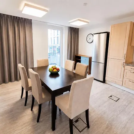 Apartment Cf43 Center 90m2 With Terrace